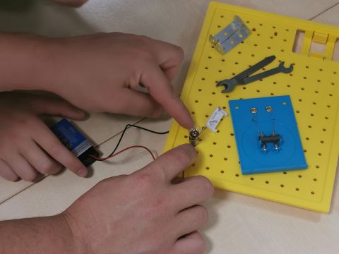Nikola Tesla Network - STEM zabava u Dugoj Resi!