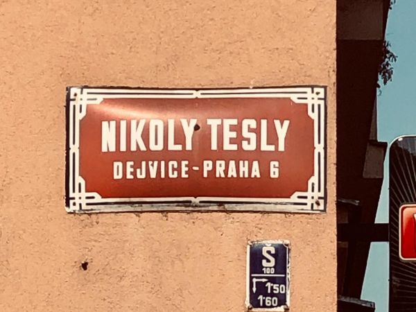 Streets with Nikola Tesla name